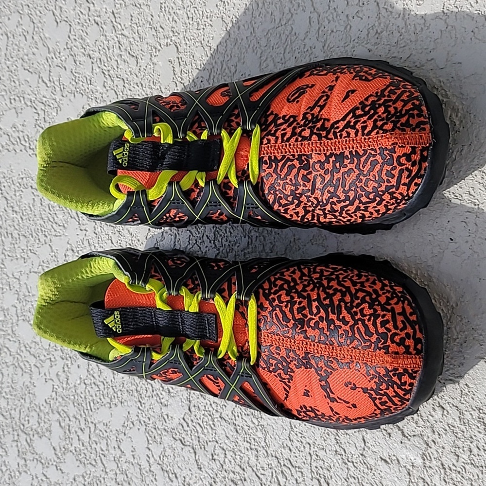 Adidas - Picture 3 of 9